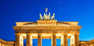 Mit großen Schritten ins Marketing-Glück